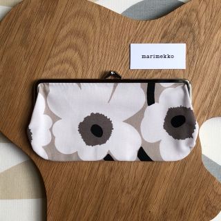 マリメッコ(marimekko)の新品 マリメッコ がま口 ポーチ ピエニ ウニッコ ベージュ(ポーチ)