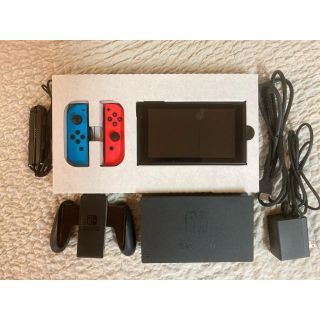 ニンテンドースイッチ(Nintendo Switch)の【値下げ↓】Nintendo Switch  任天堂スイッチ　本体一式〔中古品〕(家庭用ゲーム機本体)