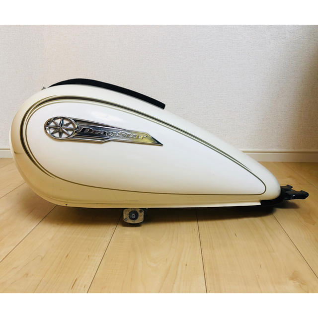 ヤマハ - ドラッグスター 250 純正タンクの通販 by nami's shop ヤマハ - ドラッグスター 250 純正タンクの通販 by nami's shop