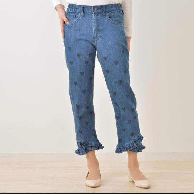 LOVE ハート柄フリルデニムパンツ QVC 新品の通販 by レモネード アンドラブ パンツ ジーンズ 新品