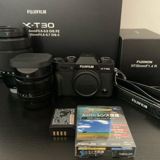 フジフイルム(富士フイルム)のFUJIFILM X-T30＋レンズ２本＋おまけ(ミラーレス一眼)