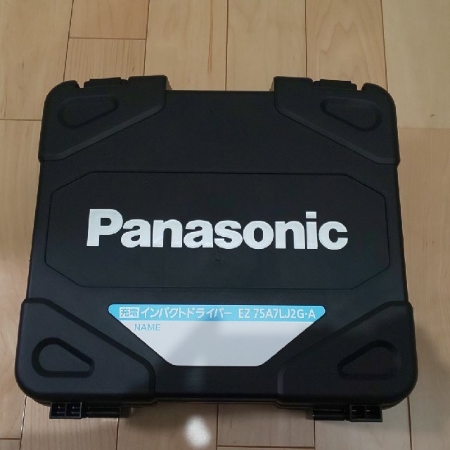 Panasonic(パナソニック)のpanasonic インパクトドライバーEZ75A7LJ2GｰA インテリア/住まい/日用品の文房具(その他)の商品写真