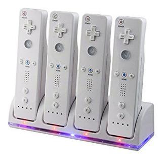 Wii / Wii U リモコンバッテリー 充電器+バッテリー4点 ホワイト(その他)