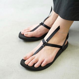 beautiful shoes ベアフットサンダル　24.5-25cm(サンダル)