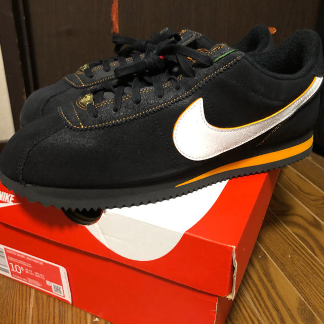 NIKE(ナイキ)のNIKE CORTEZ BASIC DAY OF THE DEAD 28.5cm メンズの靴/シューズ(スニーカー)の商品写真