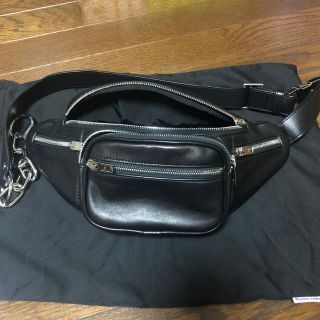 アレキサンダーワン(Alexander Wang)のalexanderwang ボディバッグ  ブラック 中古(ボディバッグ/ウエストポーチ)