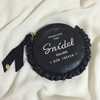 スナイデル(SNIDEL)のsnidel♡フリルコインケース(コインケース)