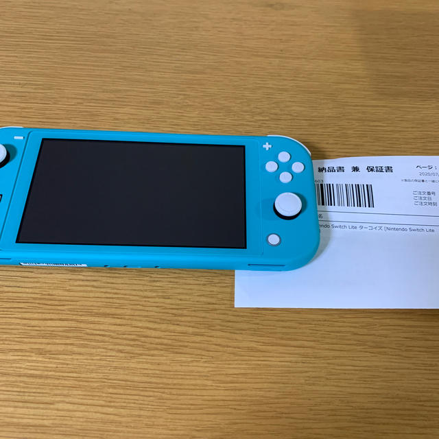 Nintendo Switch  Lite ターコイズ　中古美品 エンタメ/ホビーのゲームソフト/ゲーム機本体(家庭用ゲーム機本体)の商品写真