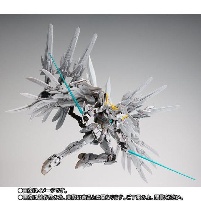 BANDAI(バンダイ)のGFFMC ウイングガンダムスノーホワイトプレリュード 新品未開封 伝票貼り無し エンタメ/ホビーのフィギュア(アニメ/ゲーム)の商品写真