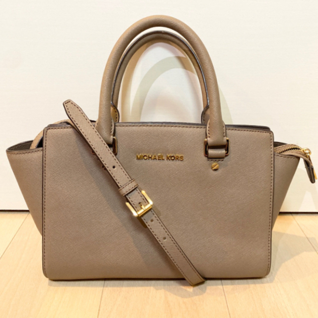 Michael Kors(マイケルコース)の☆愛美サマ専用☆MICHAEL KORS ハンド/ショルダーバッグ　セルマ レディースのバッグ(ハンドバッグ)の商品写真