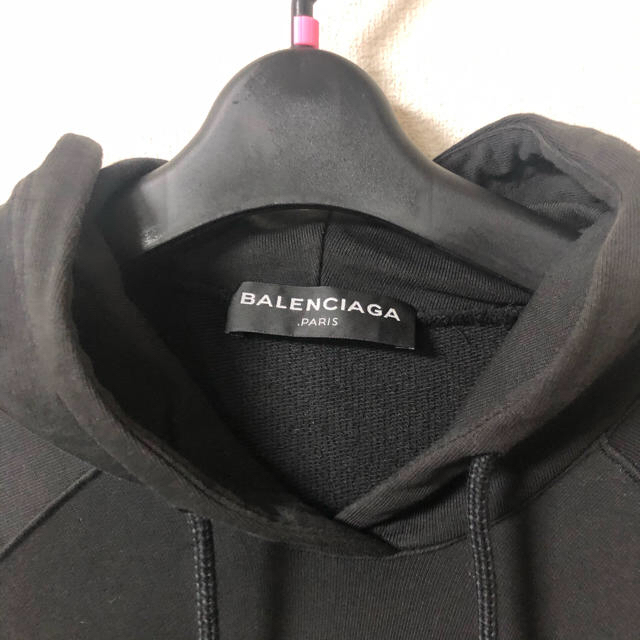 Balenciaga 黒の通販 by コウ's shop｜バレンシアガならラクマ - BALENCIAGA パーカー 即納HOT
