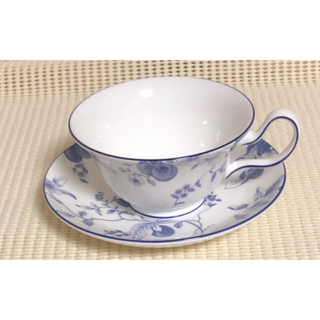 WEDGWOOD(ウェッジウッド)のウエッジウッド　ブループラム　ティーカップ＆ソーサー シリーズ名　ブループラム  インテリア/住まい/日用品のキッチン/食器(食器)の商品写真