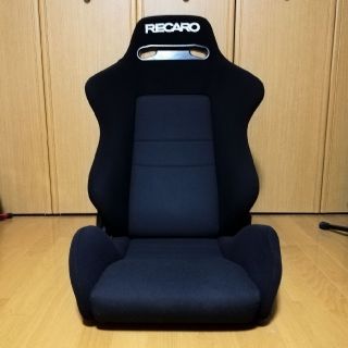 レカロ(RECARO)の【送料込】RECARO SR-2 or 3？ セミバケ　ブラック(汎用パーツ)