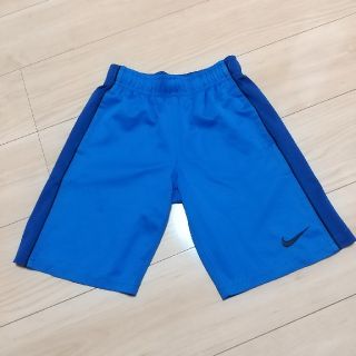 ナイキ(NIKE)の NIKE  ショートパンツ  XS(パンツ/スパッツ)