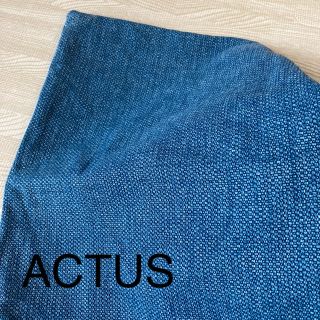 アクタス(ACTUS)のアクタス　クッションカバー　45cm×45cm  ブルー(クッションカバー)