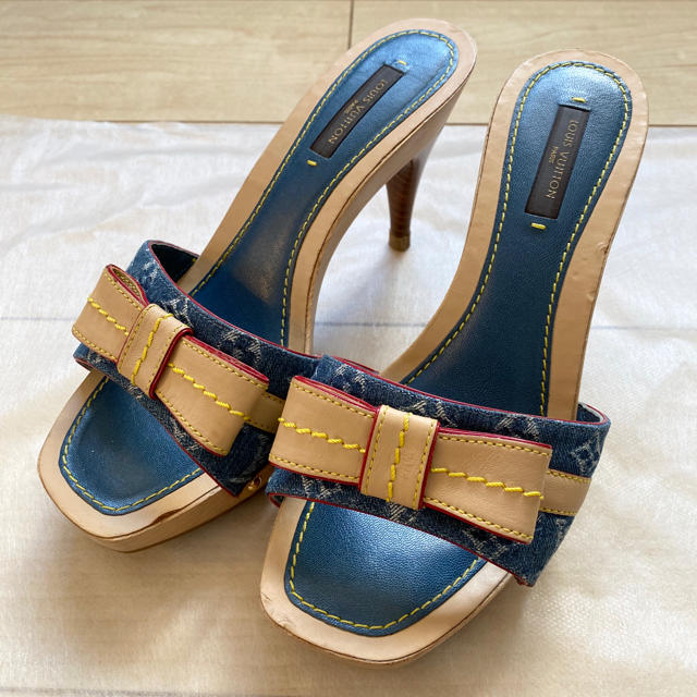 LOUIS VUITTON(ルイヴィトン)の美品☆ルイヴィトン　デニム  サンダル  22.5cm レディースの靴/シューズ(サンダル)の商品写真