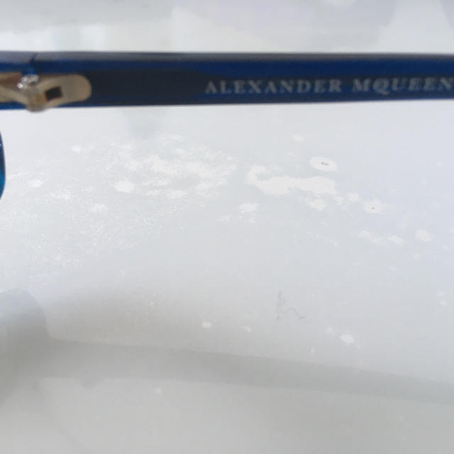 Alexander McQueen(アレキサンダーマックイーン)のアレキサンダーマックィーン　サングラス レディースのファッション小物(サングラス/メガネ)の商品写真