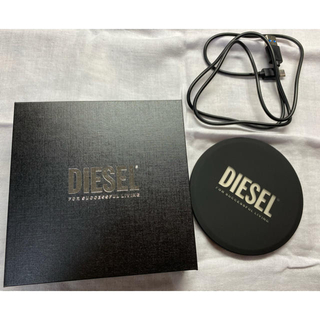 ディーゼル(DIESEL)のDIESEL Qi ワイヤレスバッテリー (バッテリー/充電器)