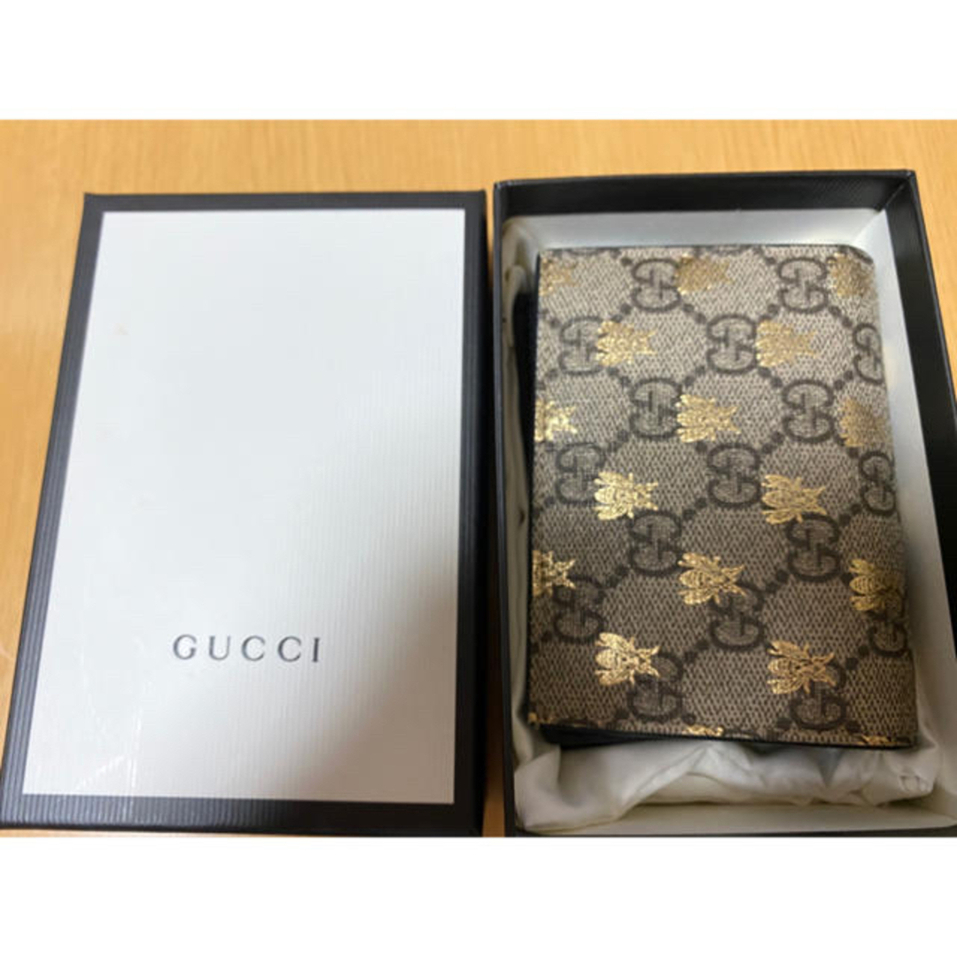 GUCCI 二つ折り財布 GGスプリーム ビー ハチ GUCCI 二つ折り財布 GGスプリーム ビー ハチ