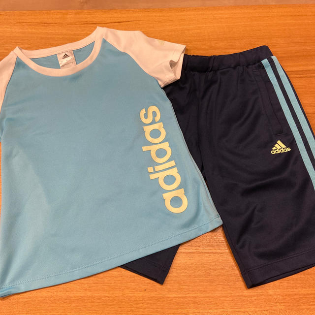 adidas(アディダス)のadidas ジュニア　Tシャツ　ハーフパンツ　セット　130 キッズ/ベビー/マタニティのキッズ服女の子用(90cm~)(その他)の商品写真