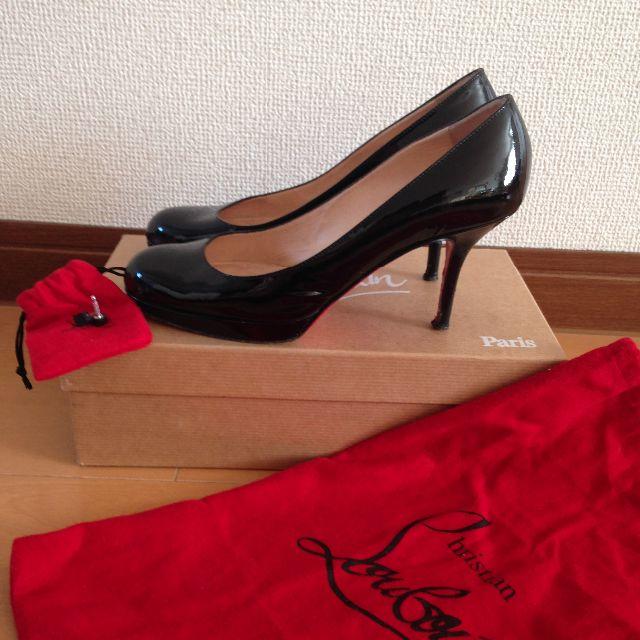 Christian Louboutin(クリスチャンルブタン)の正規品クリスチャンルブタン レディースの靴/シューズ(ハイヒール/パンプス)の商品写真