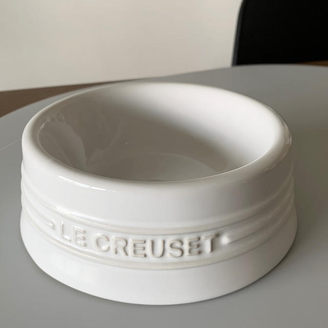 LE CREUSET(ルクルーゼ)のル・クルーゼ　ペット用フードボウル（ホワイト） その他のペット用品(その他)の商品写真