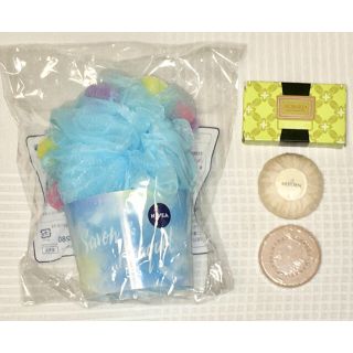 ニベア(ニベア)の【まりこ様専用】新品 ニベア 泡立て バスリリー (ボディソープ/石鹸)