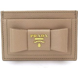 プラダ(PRADA)のプラダ ♡ カードケース(名刺入れ/定期入れ)