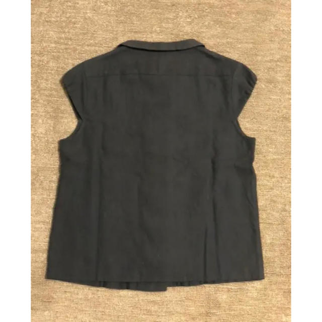 IENA(イエナ)のUastilla フレンチスリーブ　ブラウス　黒　半袖 レディースのトップス(シャツ/ブラウス(半袖/袖なし))の商品写真