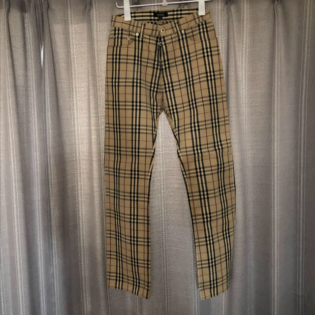 Burberry BLACK LABEL ノバチェック スラックス Burberry BLACK LABEL ノバチェック スラックス