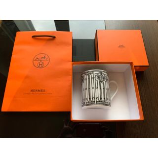 Hermes - 新品 エルメス マグ カップ Hデコ 箱あり 白黒 モノトーン