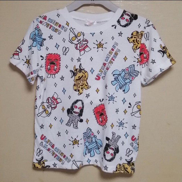 Bandai おまけ付 新品 130 ウルトラマン かわいいイラストtシャツの通販 By Ryi S Shop バンダイならラクマ