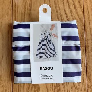 ビームス(BEAMS)のBAGGU 新品 ボーダー 白紺 (エコバッグ)