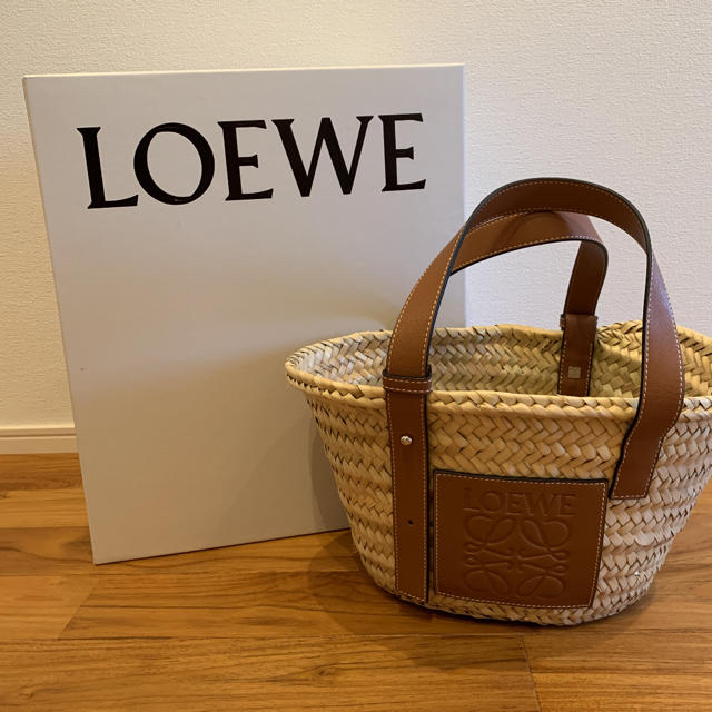 新品♡LOEWE かごバッグ Sレディース