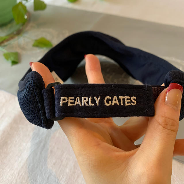 PEARLY GATES(パーリーゲイツ)のPEARLYGATES⛳️❤️美品サンバイザー✨メンズゴルフ スポーツ/アウトドアのゴルフ(ウエア)の商品写真