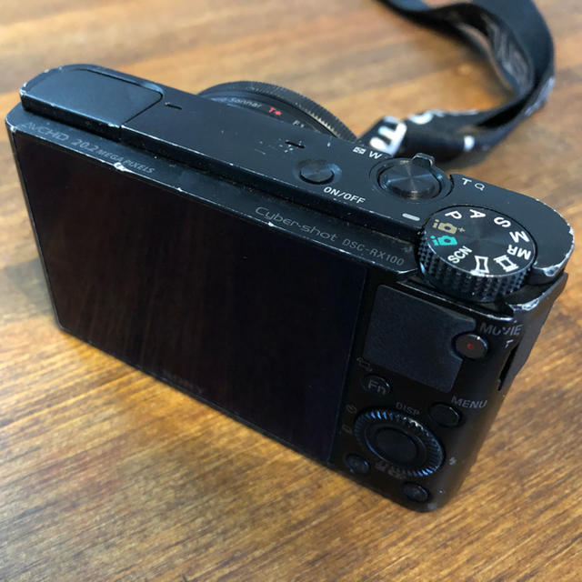 SONY(ソニー)のSONY RX100 cyber shot バッテリー付 スマホ/家電/カメラのカメラ(コンパクトデジタルカメラ)の商品写真