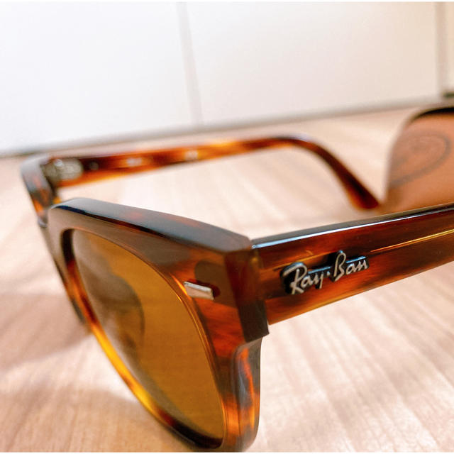 Ray-Ban(レイバン)の/専用扱い/ Ray-Ban サングラス レディースのファッション小物(サングラス/メガネ)の商品写真