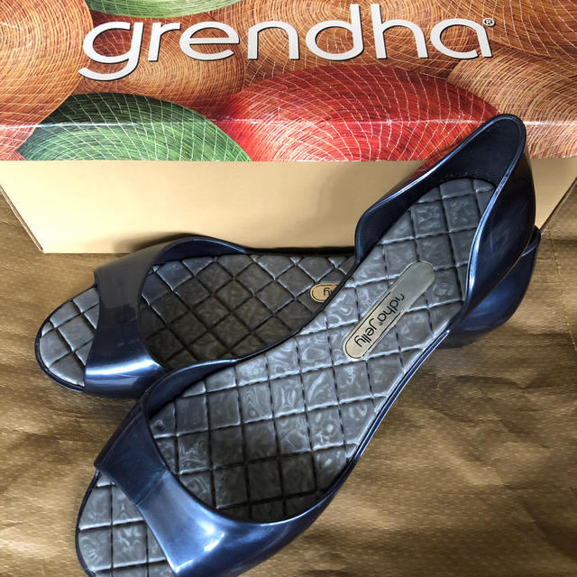 Grendha グレンダ ラバーサンダルの通販 By Rrrr S Shop グレンダならラクマ