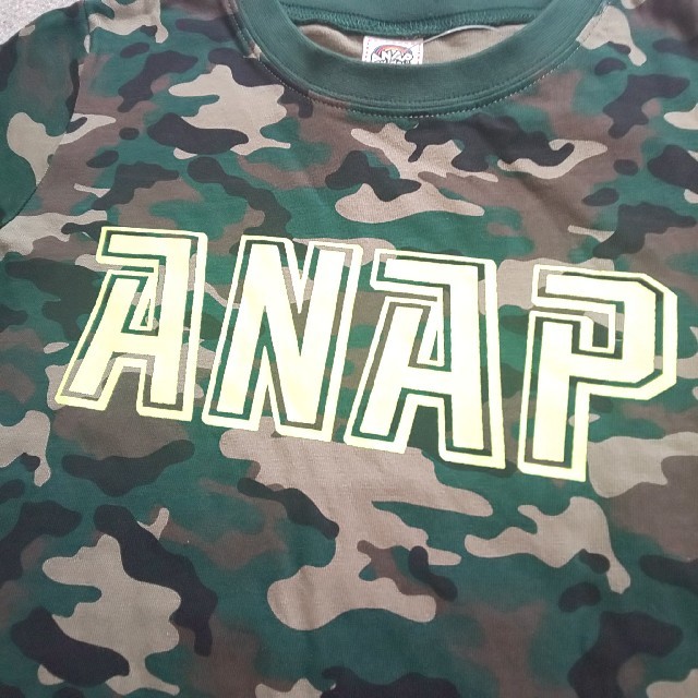 ANAP Kids(アナップキッズ)のANAP 迷彩柄 半袖Tシャツ 120㎝ タグ付 キッズ/ベビー/マタニティのキッズ服男の子用(90cm~)(Tシャツ/カットソー)の商品写真