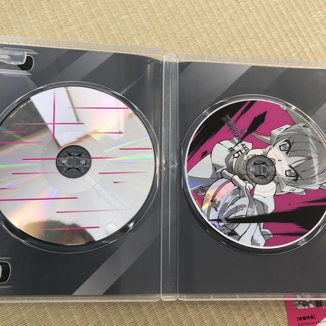 戦姫絶唱シンフォギアAXZ　5【初回生産限定版】 DVD