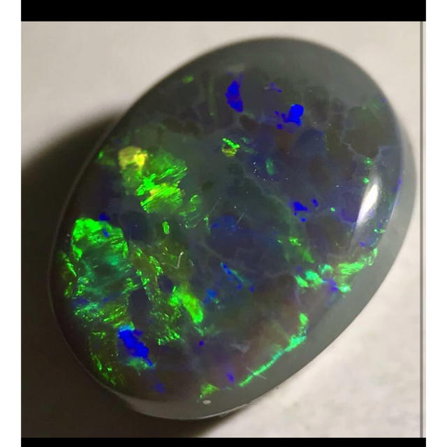 オンライン販促品」 高品質!天然ブラックオパール 0.535ct