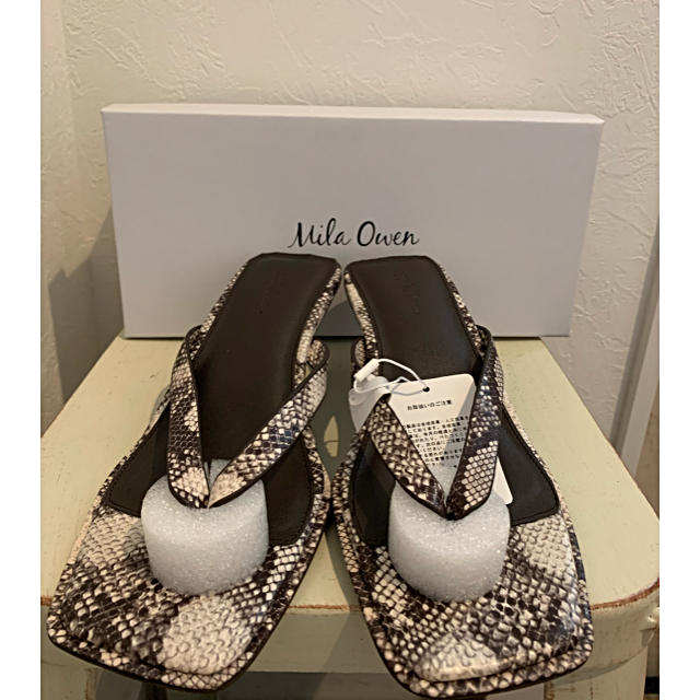 Mila Owen(ミラオーウェン)のミラオーウェン　ミディヒールトングサンダル　mix 37 レディースの靴/シューズ(サンダル)の商品写真