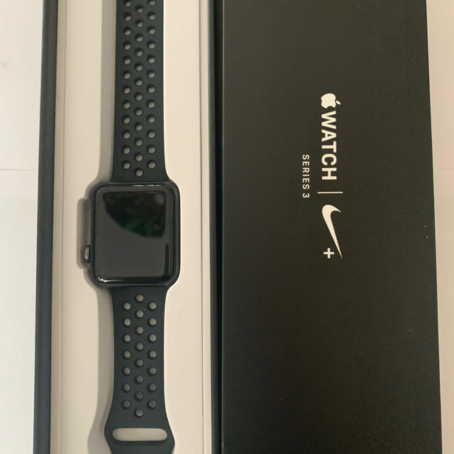 Apple Watch(アップルウォッチ)のApple Watch3 Nike GPSモデル メンズの時計(腕時計(デジタル))の商品写真