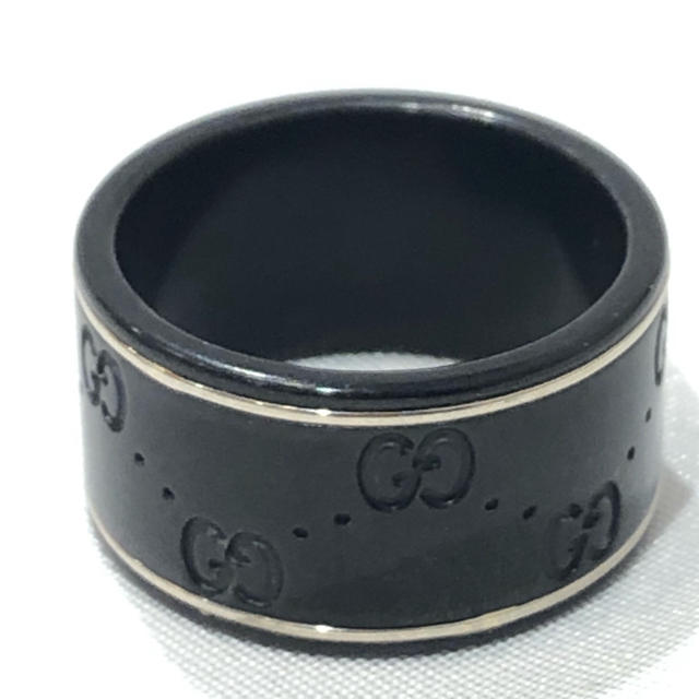 Gucci(グッチ)のグッチ　アイコンリング　GG柄　ブラックセラミック メンズのアクセサリー(リング(指輪))の商品写真