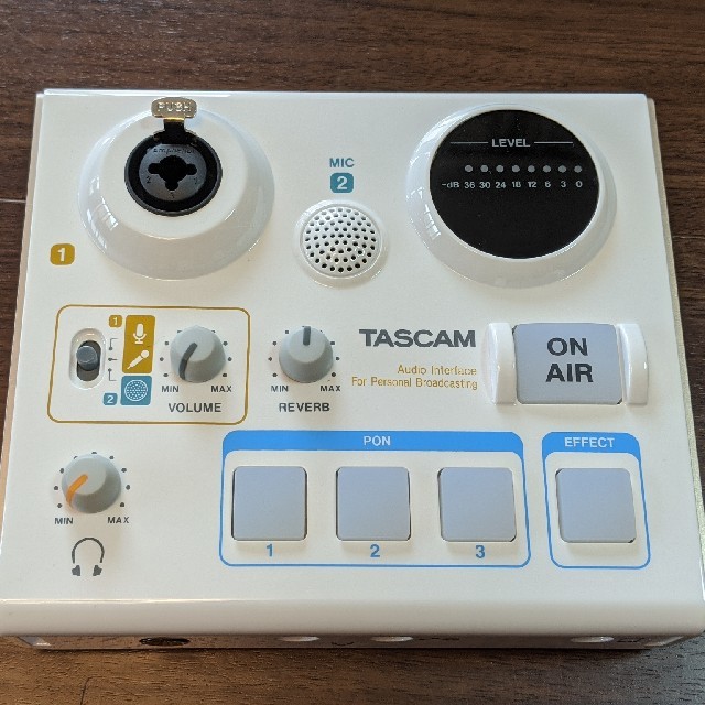 TASCAM MiNiSTUDIO US-32W ほぼ新品未使用 楽器のDTM/DAW(オーディオインターフェイス)の商品写真