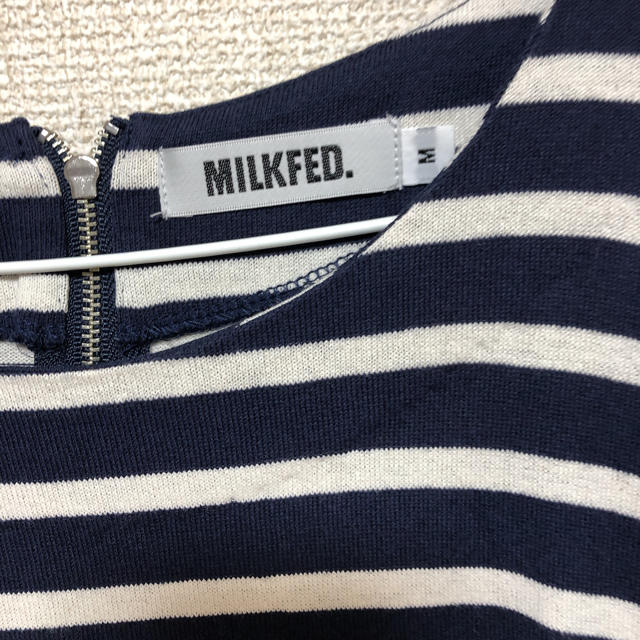 MILKFED.(ミルクフェド)のミルクフェド 袖 ラッフル ボーダー ワンピース レディースのワンピース(ひざ丈ワンピース)の商品写真