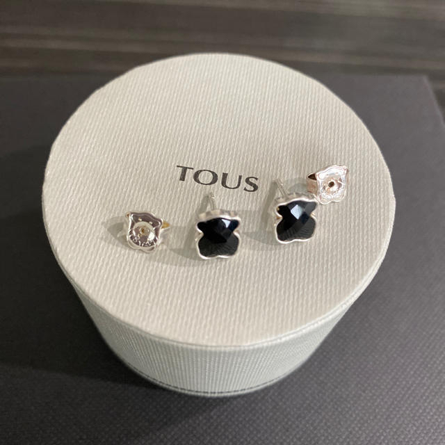 TOUS くまのピアス レディースのアクセサリー(ピアス)の商品写真