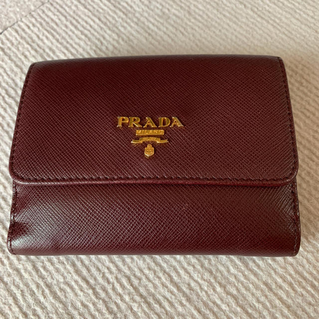 PRADA  財布　プラダ