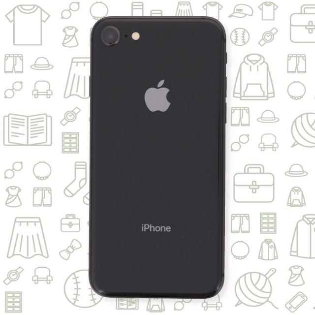 iPhone(アイフォーン)の【C】iPhone8/64/SIMフリー スマホ/家電/カメラのスマートフォン/携帯電話(スマートフォン本体)の商品写真