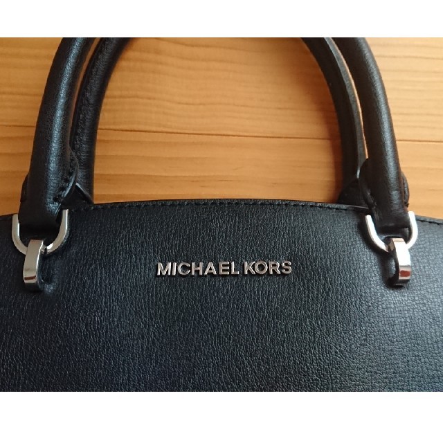 Michael Kors(マイケルコース)の美品MICHAEL KORSマイケルコース☆ハンドバッグ ブラック レディースのバッグ(ハンドバッグ)の商品写真